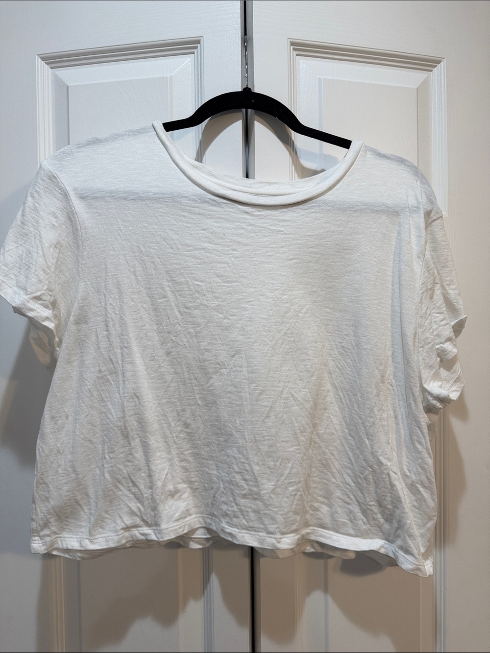 Classic White Women's Cropped Short Sleeve Tee